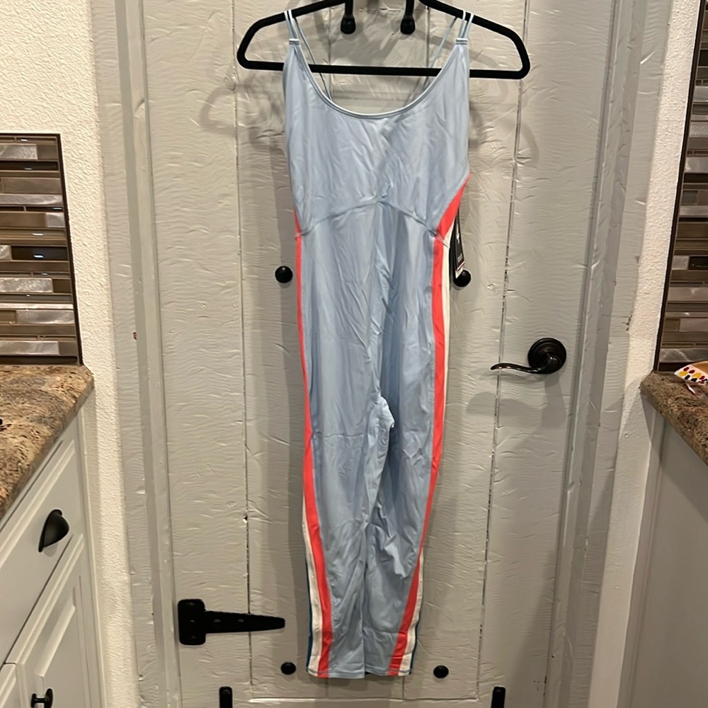 NWT Fourlaps Elevate Onesie Cerulean Size M